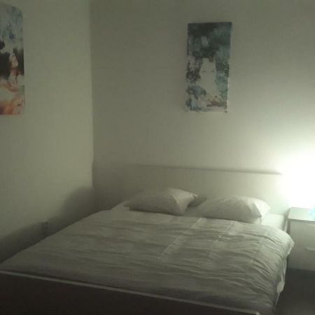 Apartman - Sukromie V Meste Bratislava Ngoại thất bức ảnh