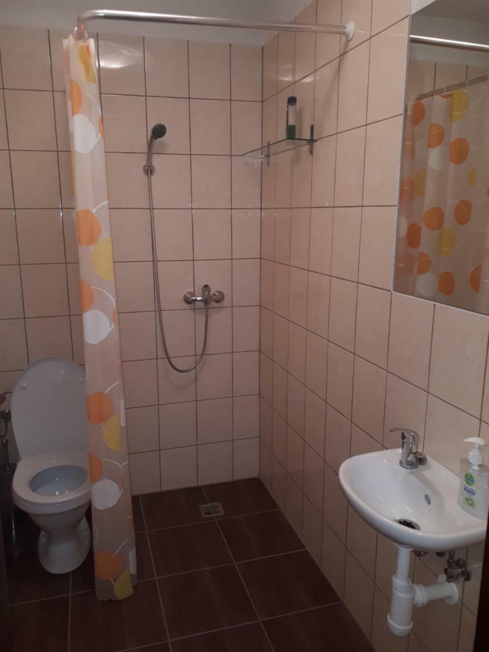 Apartman - Sukromie V Meste Bratislava Ngoại thất bức ảnh
